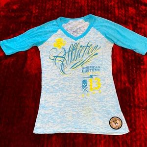 Juniors/women’s Affliction Top Teal Blue
